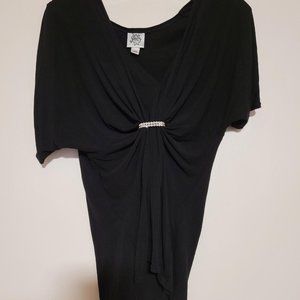 Ivy Jane boutique brand top, XS, black with detail under the cleavage.  Cute!!